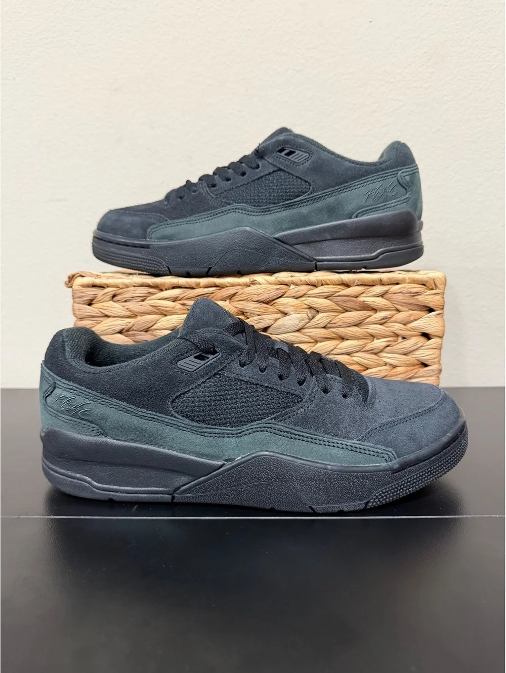 Size 9 - Air Jordan Flight Court “Black Anthracite”
